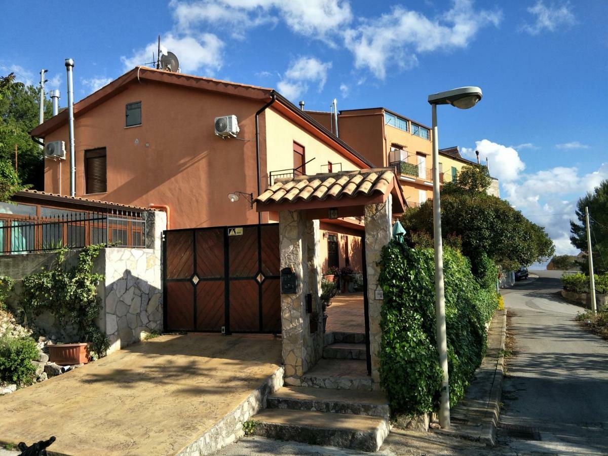B&B Benjamas Bisacquino Kültér fotó